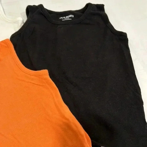 Old Navy tank tops - Picture 3 of 6